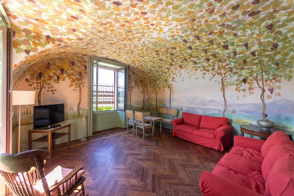 Villa La Rossa Fiumelatte المظهر الخارجي الصورة