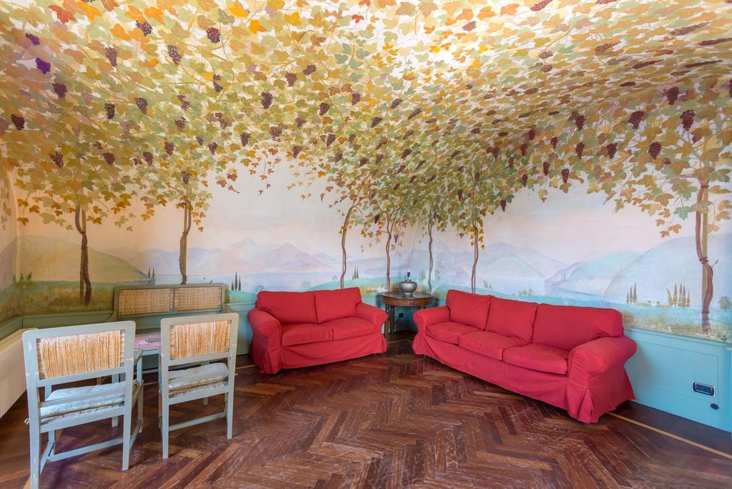 Villa La Rossa Fiumelatte المظهر الخارجي الصورة