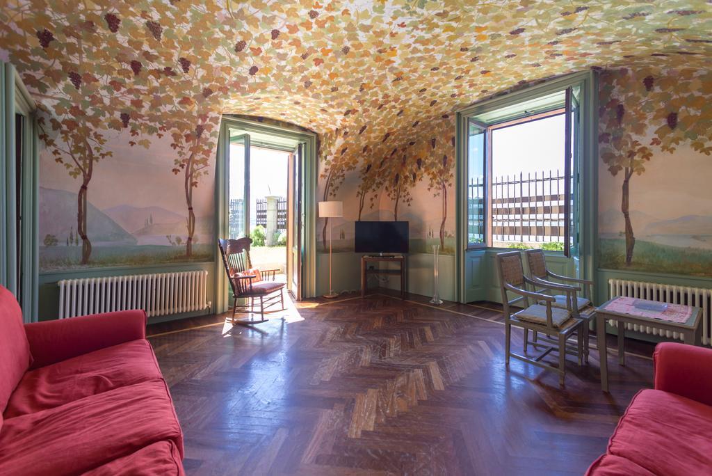 Villa La Rossa Fiumelatte المظهر الخارجي الصورة